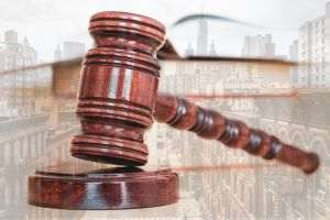Fostul judecător CCR Petre Lăzăroiu: Preşedintele nu are nicio obligaţie constituţională pentru noi consultări la o renominalizare